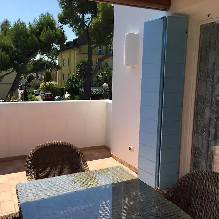 Marina Village Apartment *